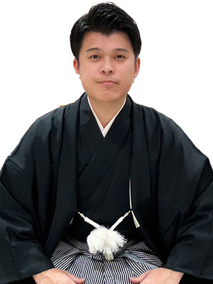 白崎